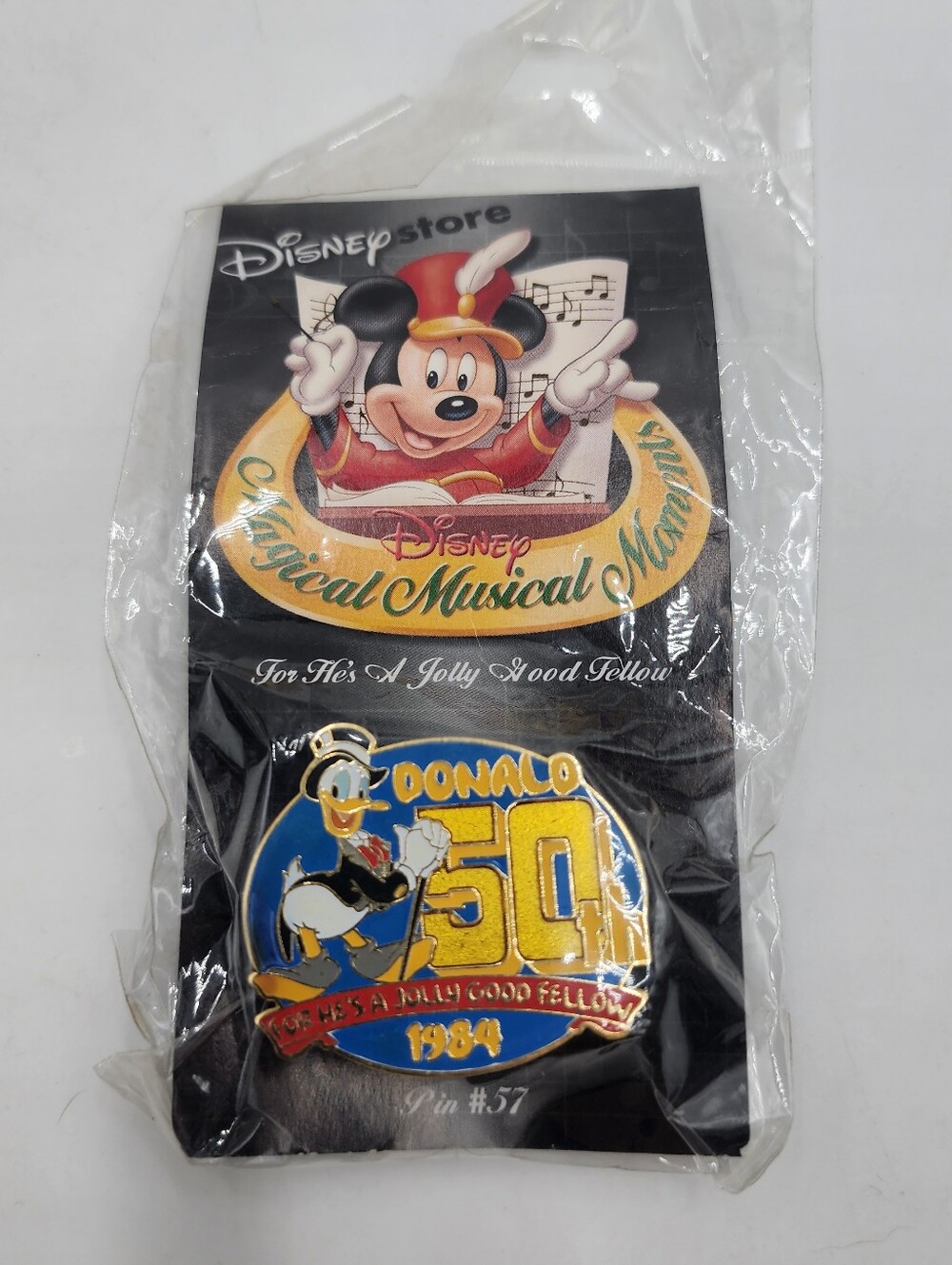 Disney Store magical musical Moments Pin For He's A Jolly Good Fellow Donald